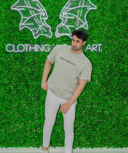 MCN Oversize Social Distance